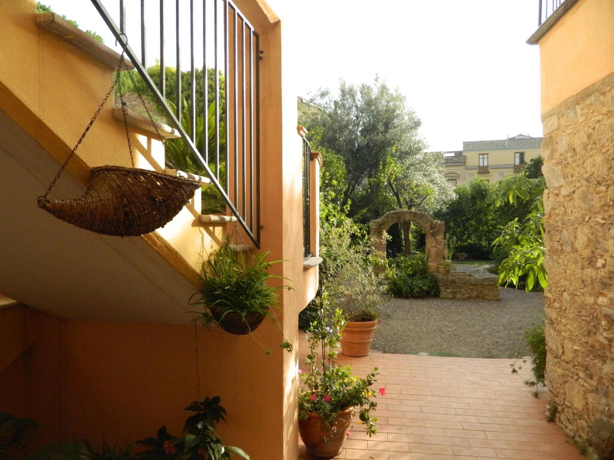 Hotel Del Sole Al Plebiscito Sapri Exterior photo